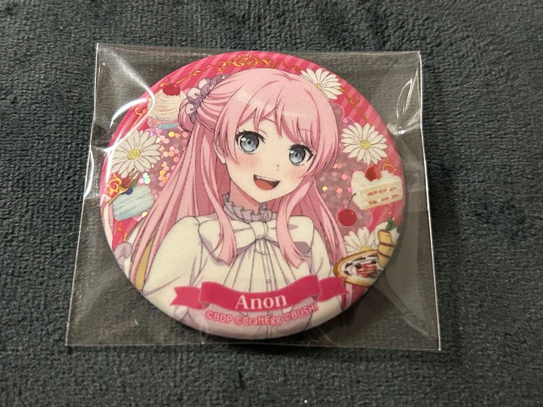 バンドリ 千早愛音 缶バッジ - メルカリ
