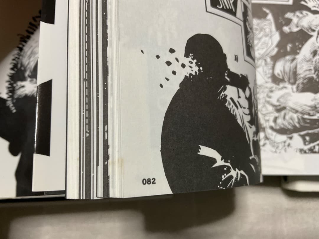 シン・シティ 1～4巻 全巻 フランク・ミラー SIN CITY - メルカリ