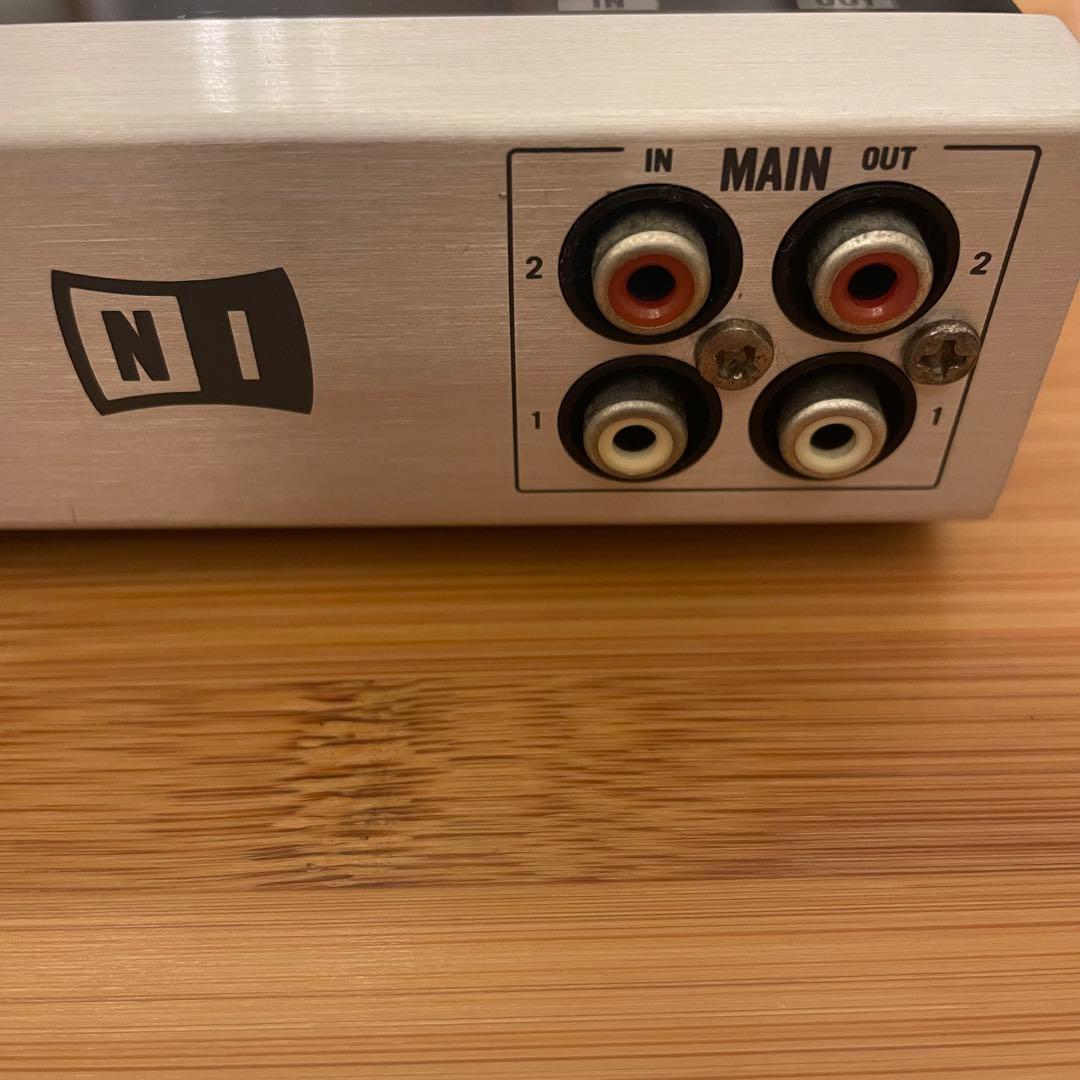 TRAKTOR SCRATCH A6 デジタルバイナルシステムDVS/PCDJ