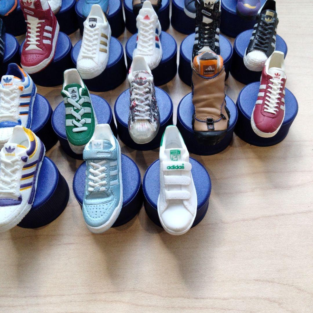 10 ペプシ アディダススニーカーボトルキャップ 全60種類コンプリート