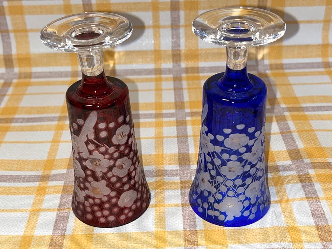 未使用品 江戸切子 江戸ギヤマン 津田學歩作 梅模様 ワイングラス ペアセット