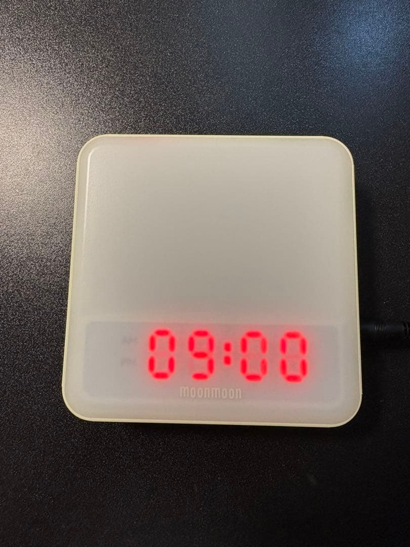 moonmoon デジタル時計 ホワイト ACアダプター付き - その他