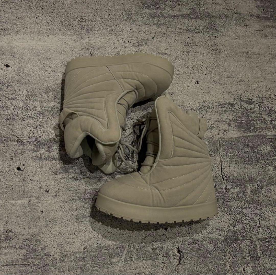 Opium - Pluto lunar white sneakers boots - メルカリ