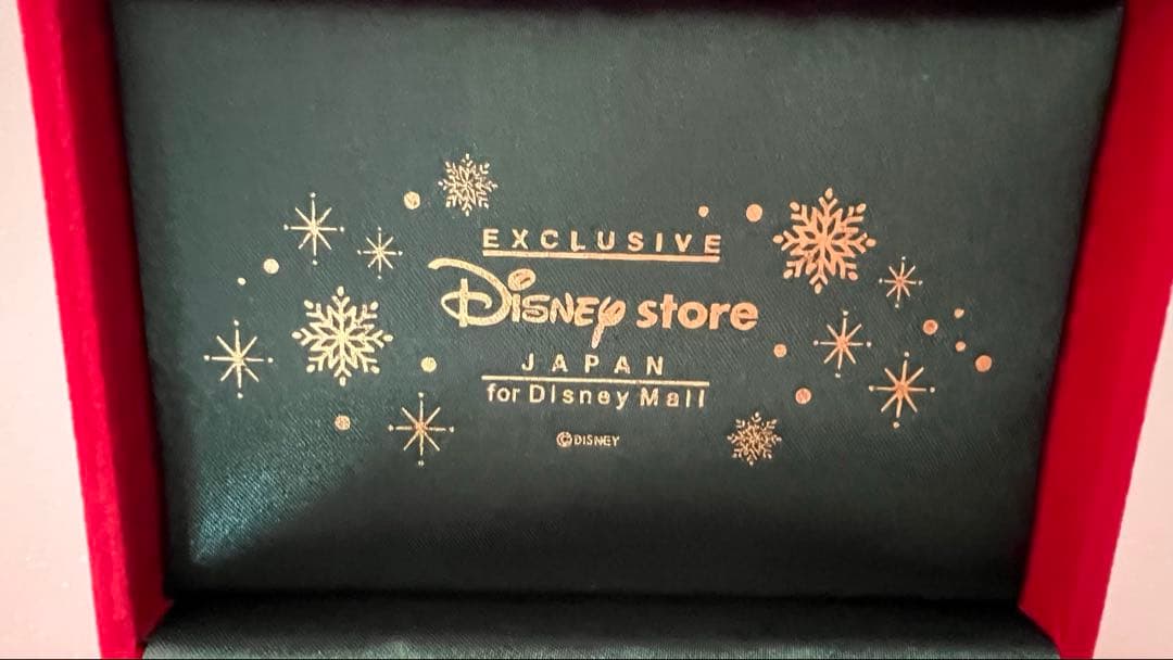 スティッチ クリスマス ピンバッジ 限定300 ディズニーストア 箱付