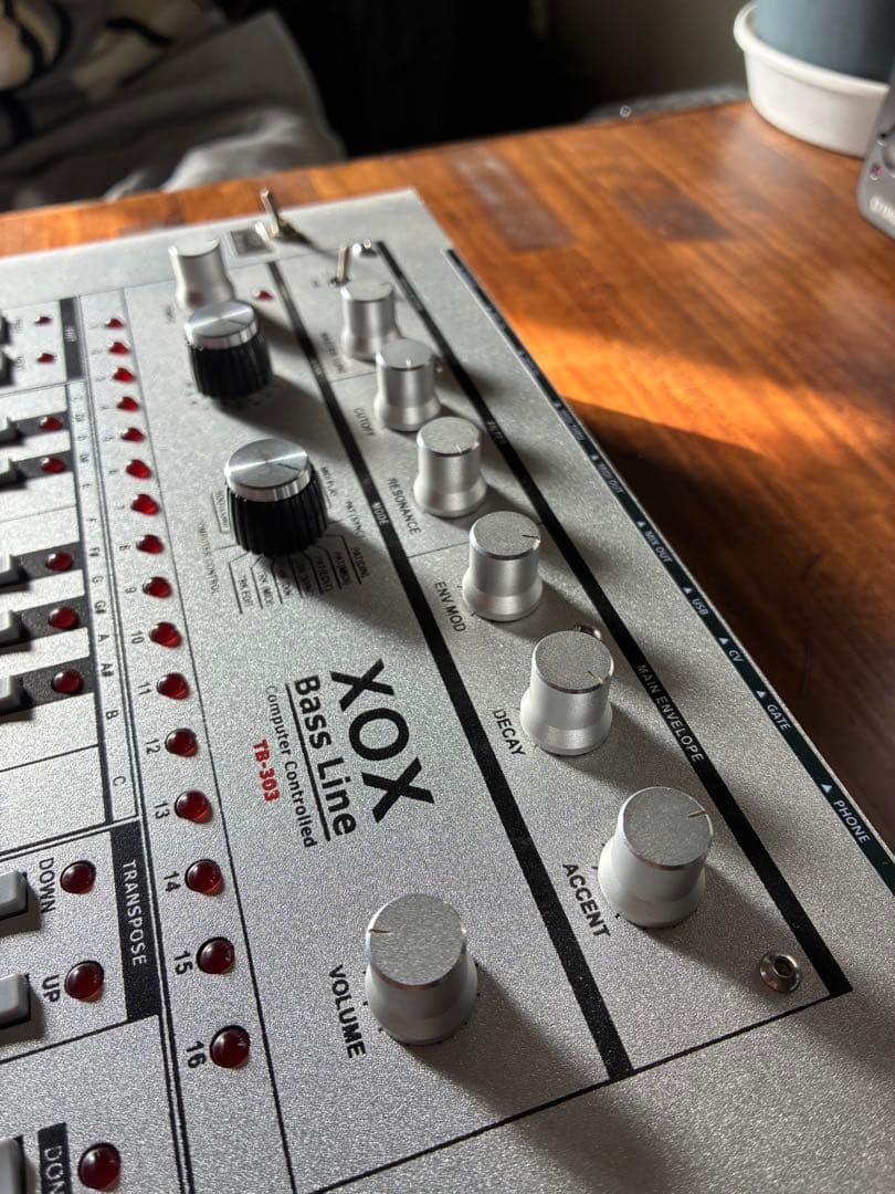 x0xb0x（TB303クローン）『gizm0x x0x-pro』 - メルカリ