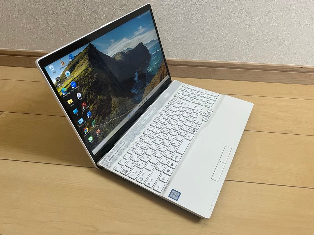 富士通 FMV AH45/C2 Core i3 高速SSD Windows11 富士通FMVパソコン | LIFEBOOK AH45/G2