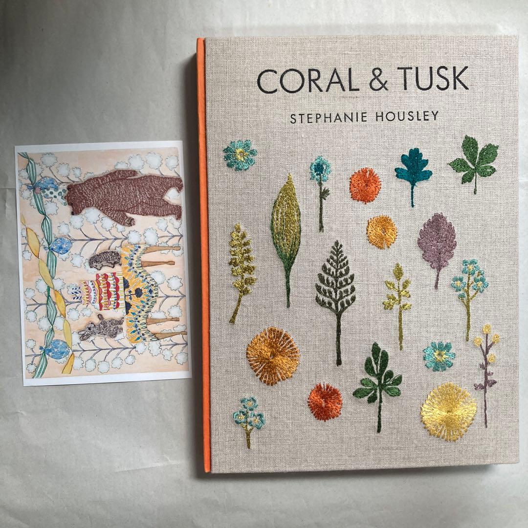 サイン本　STEPHANIE HOUSLEY CORAL & TUSK 匿名配送