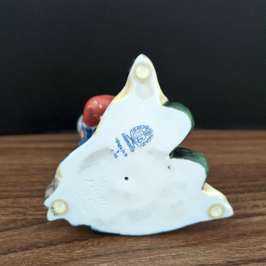 希少）ヘレンド「お酒を楽しむ」注ぐ人 ペルシアンフィギュリン - メルカリ