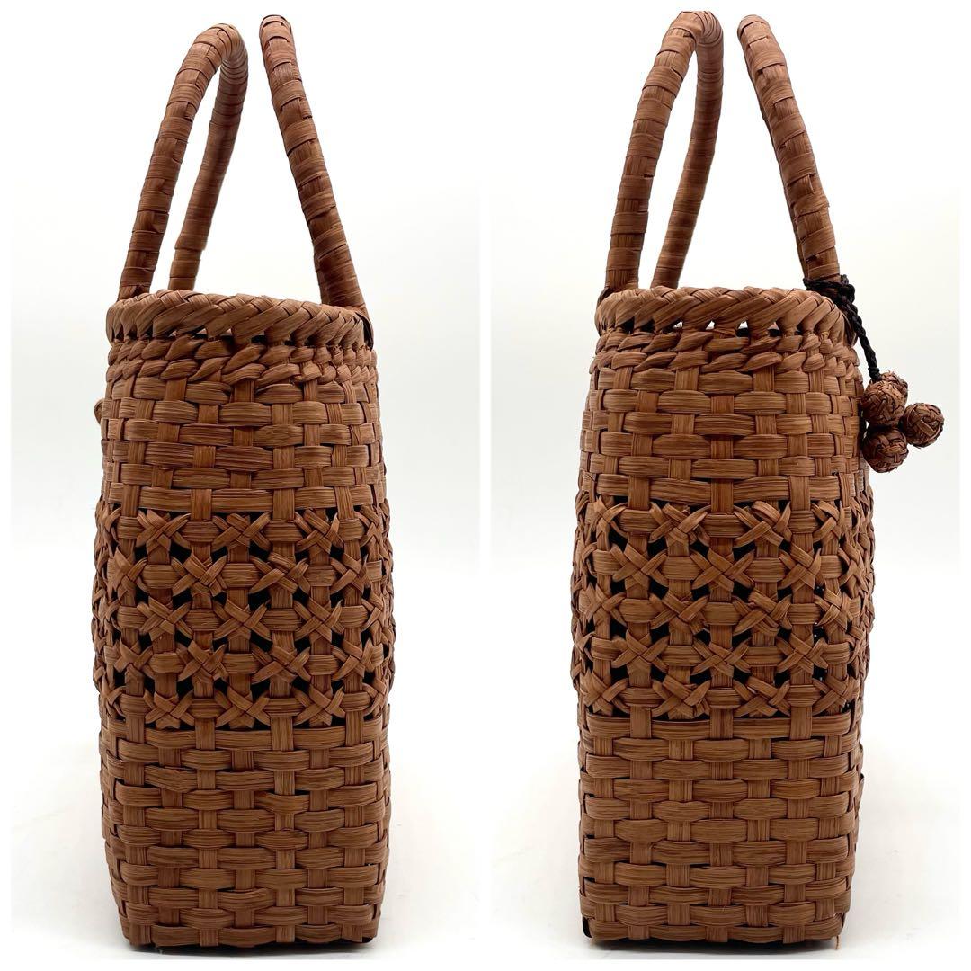 極美品✨山葡萄 かごバッグ 網代+吉祥編み チャーム付き 内布あり