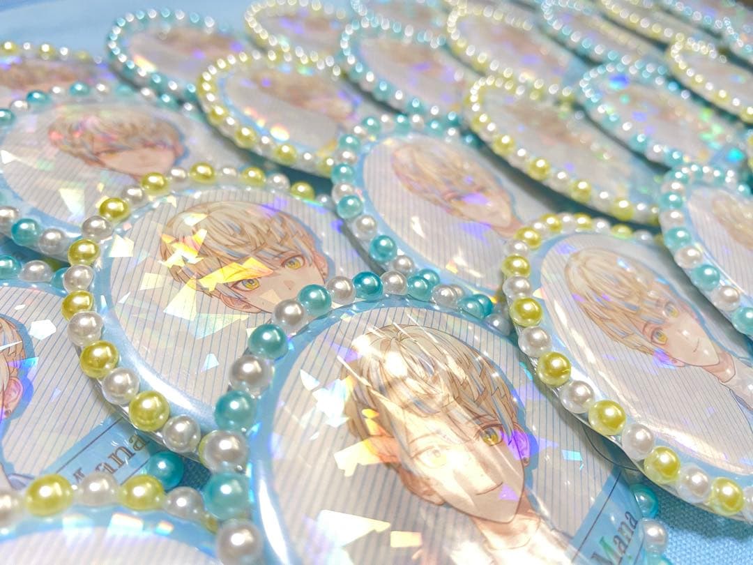 緋八マナ缶バッジ40個 - メルカリ