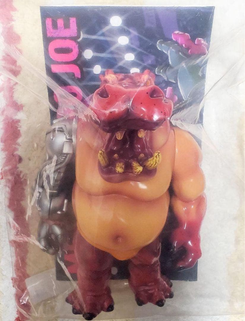 メガカバ・ジョー Momoco Studio 墓場の画廊 ソフビ