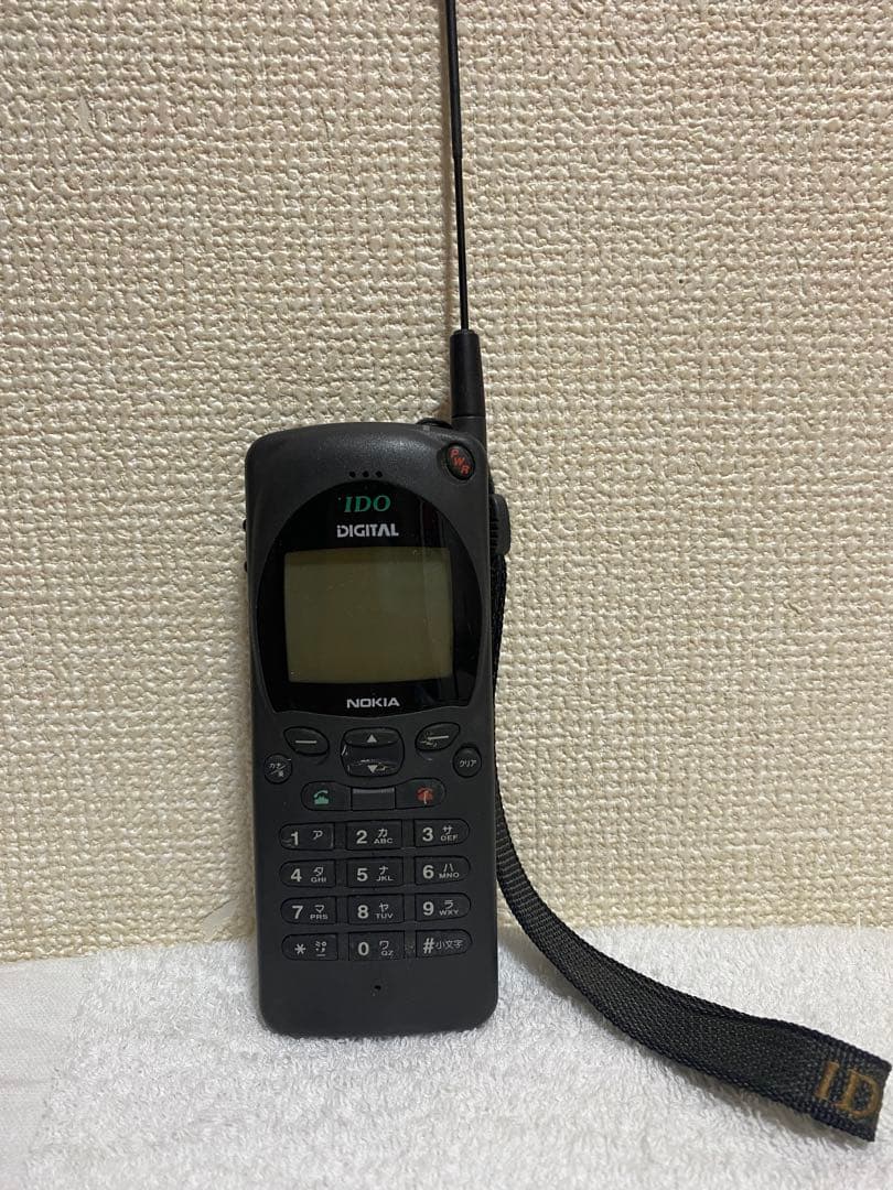 Nokia IDO DIGITAL ブラック 携帯電話本体 - メルカリ