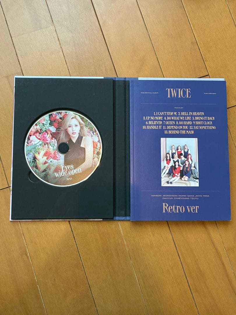 TWICE アルバム CDまとめ売りトレカ付き - メルカリ
