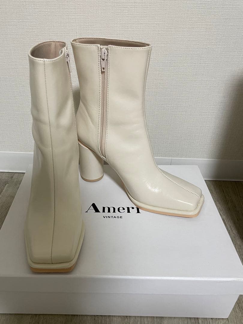 naoさまAmeri UNDRESSED DIMENSIONAL SQUARE