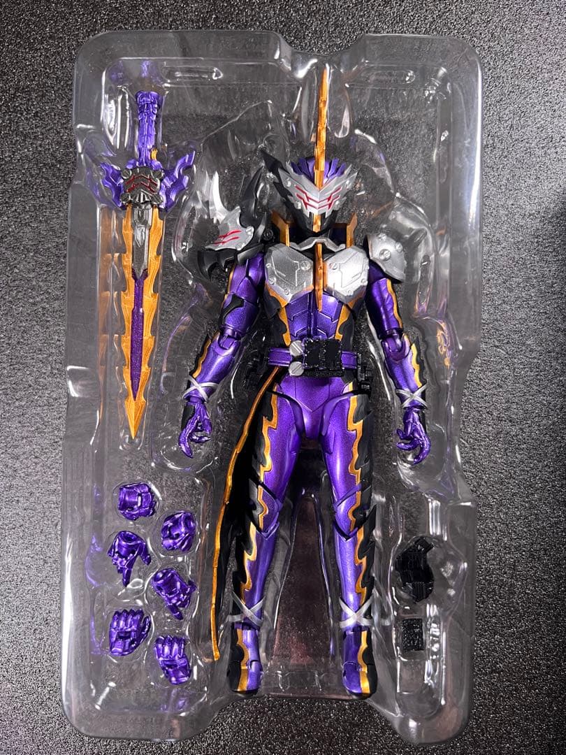 S.H.Figuarts 仮面ライダーセイバー 9種　フィギュアーツ