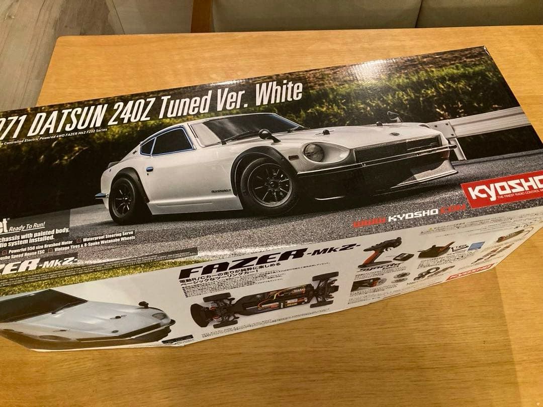 京商 フェーザー Mk2 1971ダットサン240ZTurned V - メルカリ