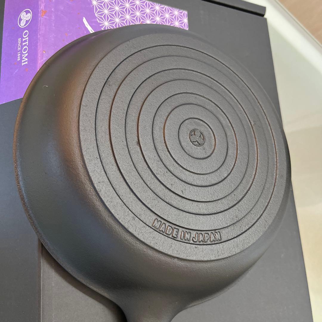 新品・未使用】及富 南部鉄器 フライパン「麻の」 22cm - メルカリ