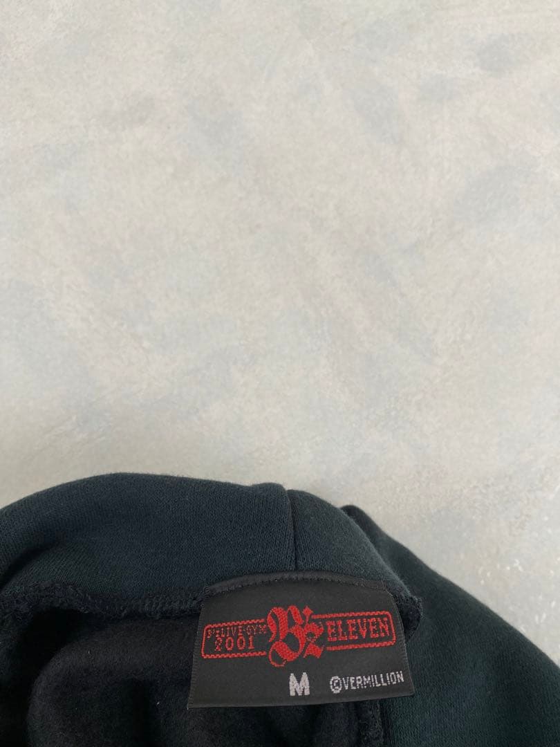 美品 B'z LIVE-GYM 2001 ELEVEN パーカー M 稲葉浩志 - メルカリ