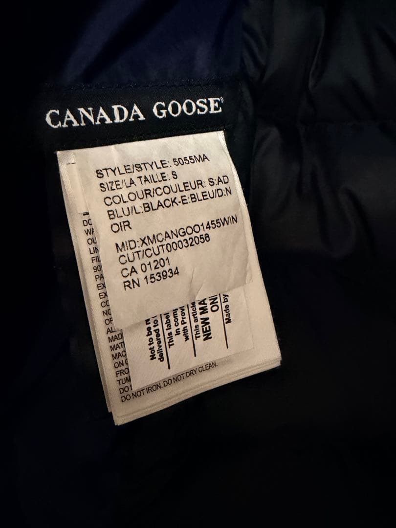 カナダグース ロッジフーディ ダウン パッカブル 国内正規品 Sサイズ