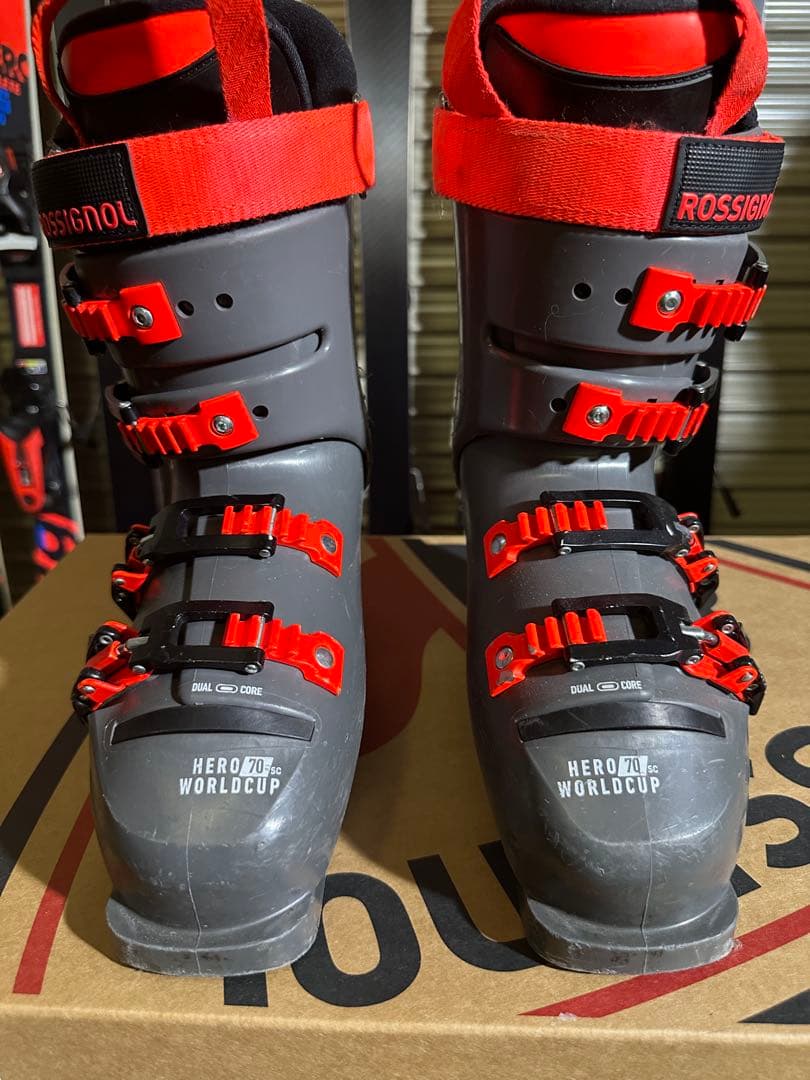 スキー ROSSIGNOL HERO WORLD CUP 70 SC 23.5cm