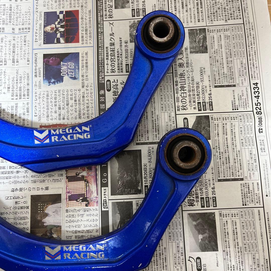 30アルファード ヴェルファイア メーガンレーシング アッパーアーム