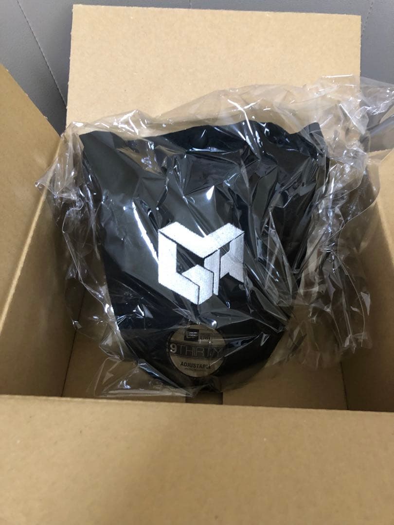 Mrs.GREEN APPLE x SNKRDUNK \NEWERA ピンズ付き Mrs.GREEN APPLE x SNKRDUNK \NEWERA ピンズ付き - メルカリ