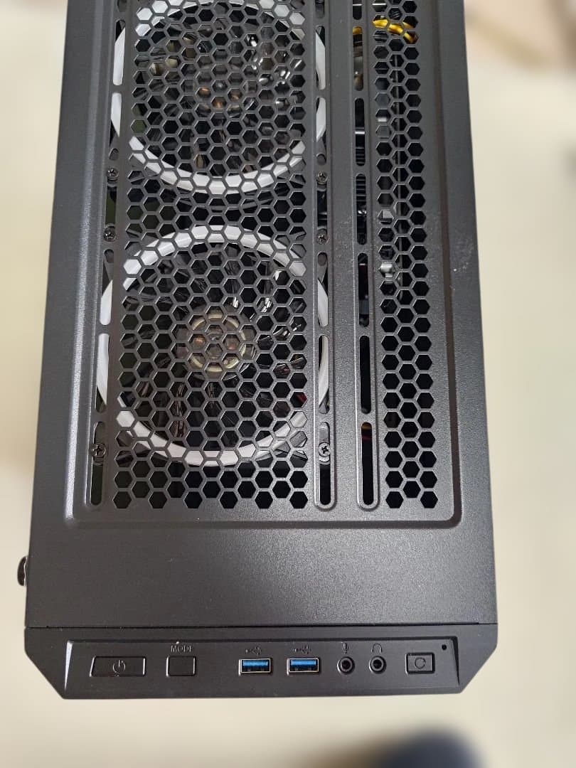 Ryzen 自作パソコン GTX1650 Antec PCケース