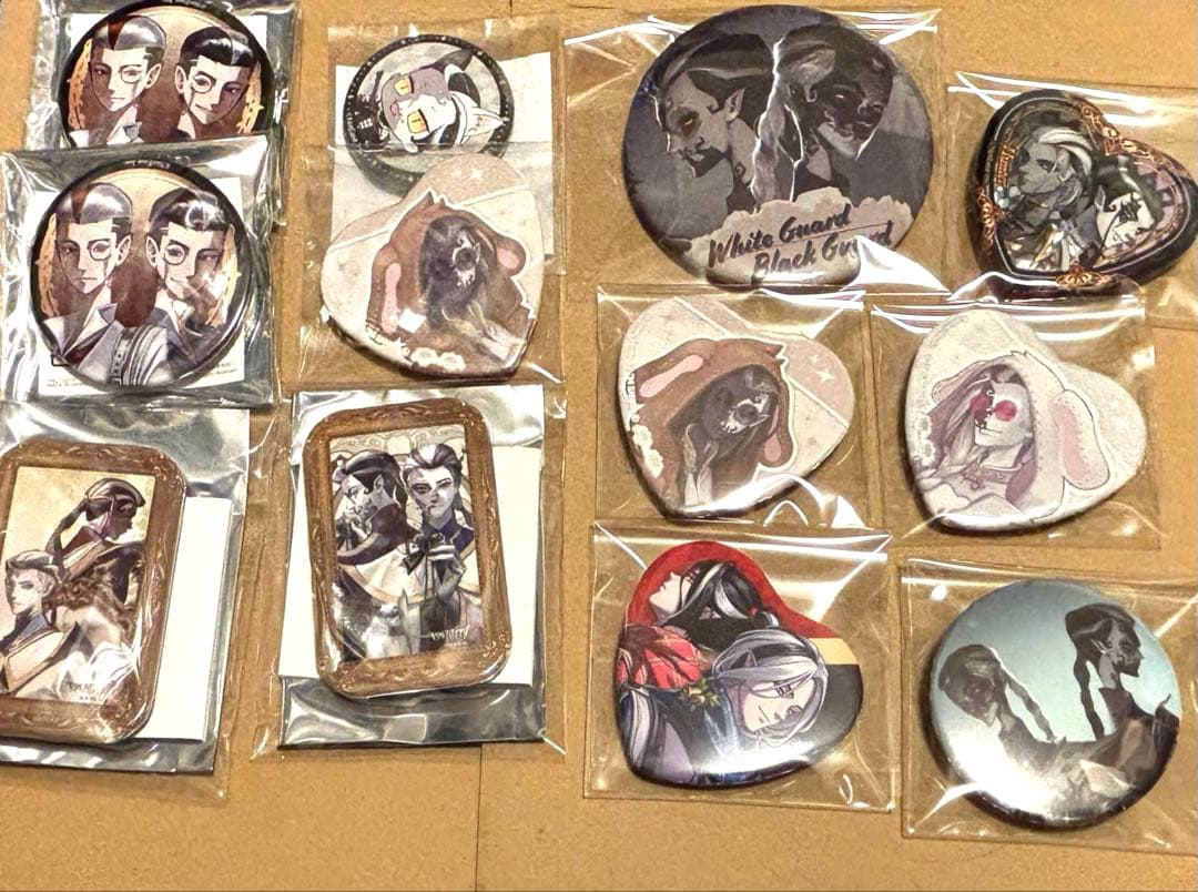 第五人格 白黒無常 謝必安 范無咎 缶バッジ まとめ売り identityV 第五人格 白黒無常 謝必安 范無咎 缶バッジ まとめ売り identityV