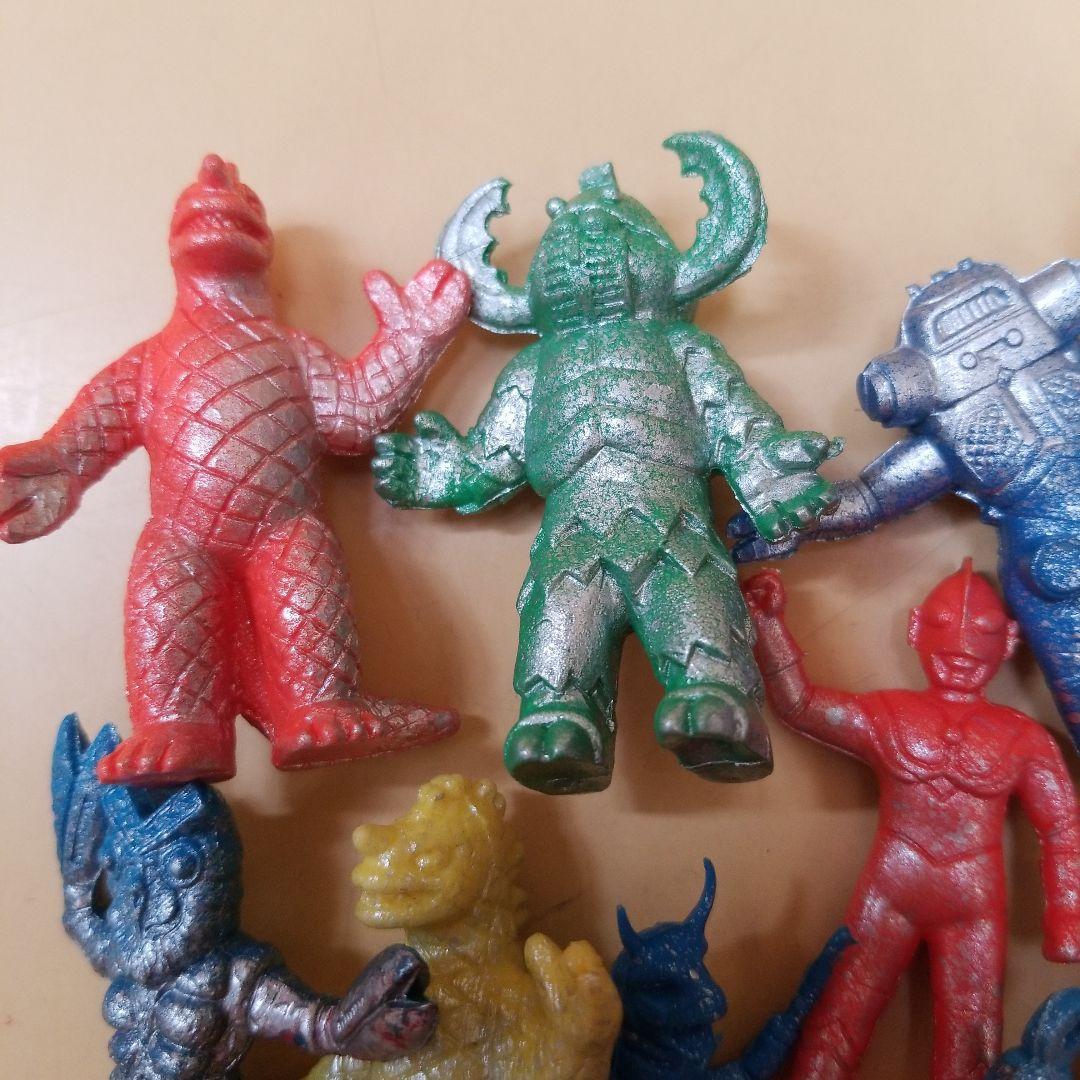 昭和レトロ 駄菓子屋 ウルトラマン 怪獣 消しゴム 13体 特撮 消ゴム