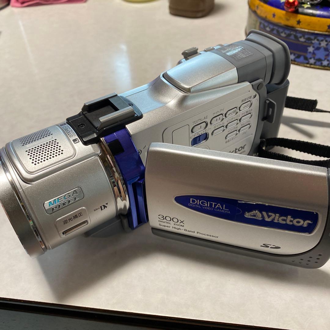 Victor DIGITALビデオカメラGR-DV550K ① 液晶付きデジタルビデオカメラGR-DV50K製品情報ビクター | JVC