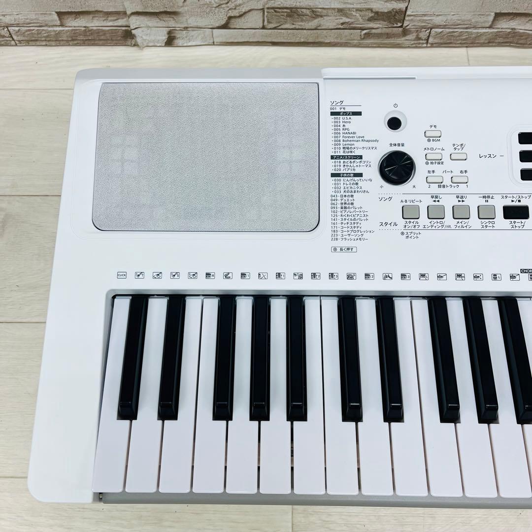YAMAHA ヤマハ 電子キーボード ポータブル光る鍵盤 61鍵 EZ-300 - メルカリ