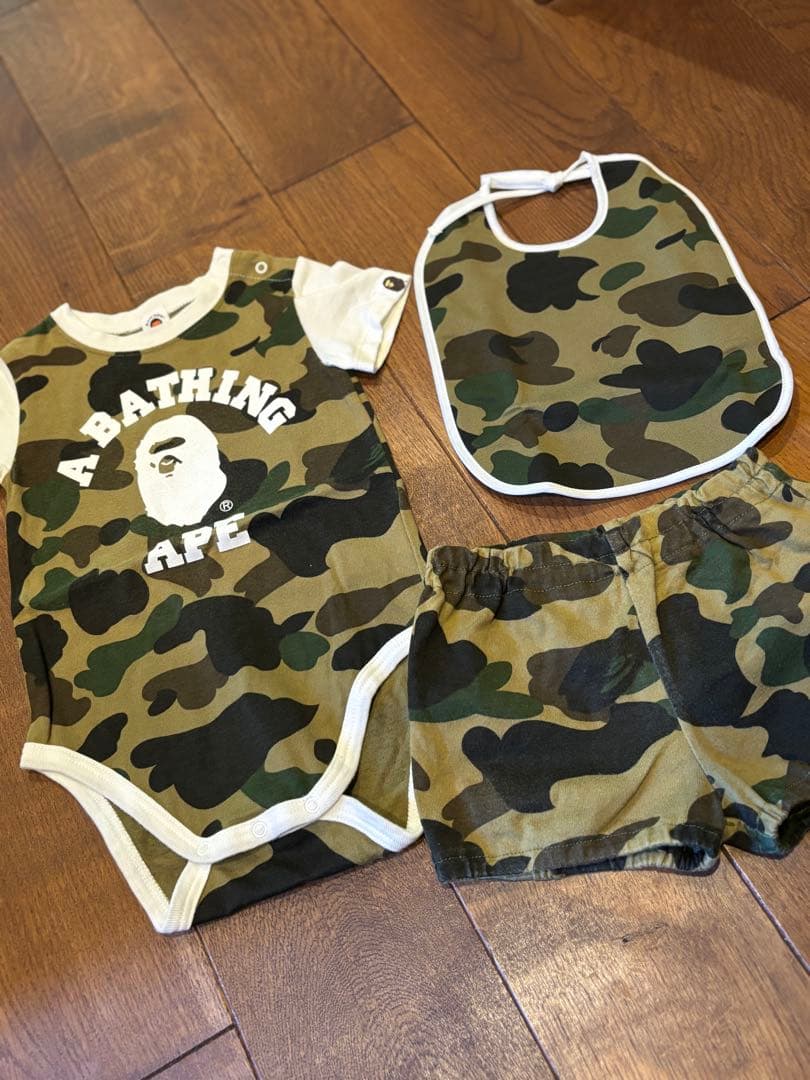 【3点セット】 BAPE KIDS キッズ 迷彩 80 BAPE KIDS 迷彩シャークTシャツ 人気モデル 色褪せあり120cm - メルカリ