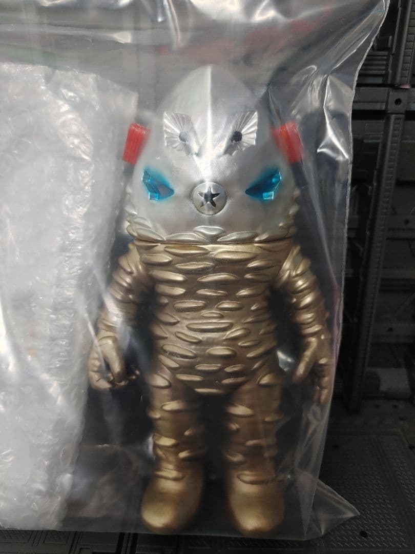 ザラブ星人 DIDOOの怪獣 ブルマァク マルサン - メルカリ