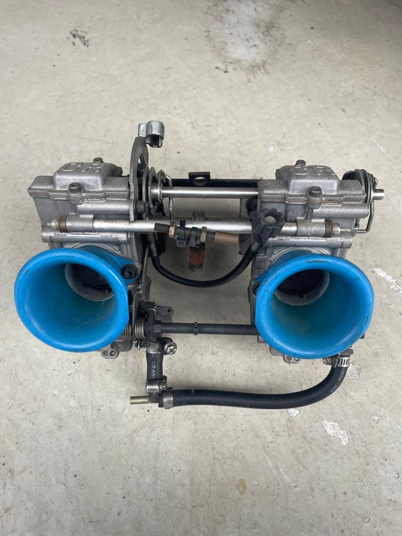 BMC 英国　イギリス　ミニ　ミニクーパー　FCR　キャブレター ツイン ローバーミニ FCRキャブレターにこだわったカフェレーサースタイル