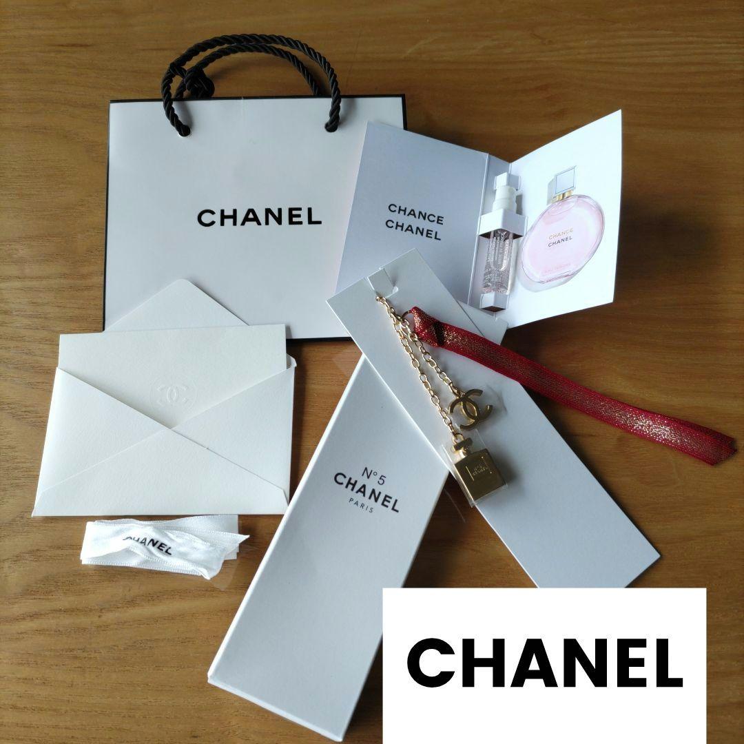 新品未使用 CHANEL シャネル ノベルティ チャームストラップ 香水