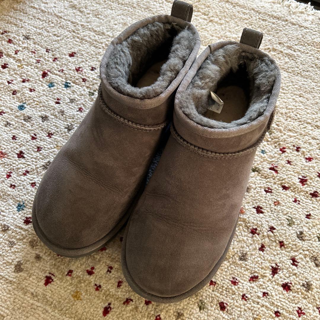 UGG シープスキンブーツ クラシックウルトラミニ グレー 25cm - メルカリ