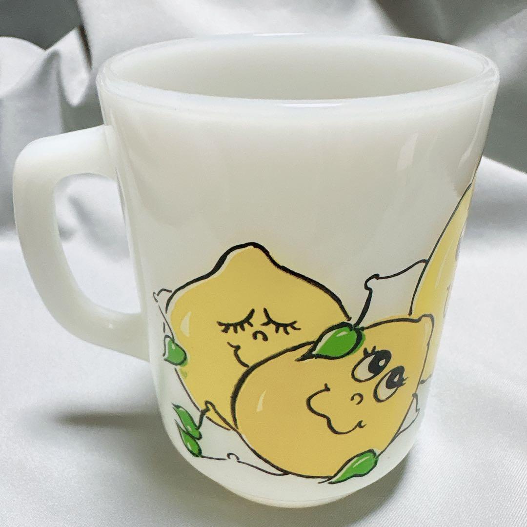 9オンスマグ レモン ナンシーリン1977年～1986年製造 Fire-king - メルカリ