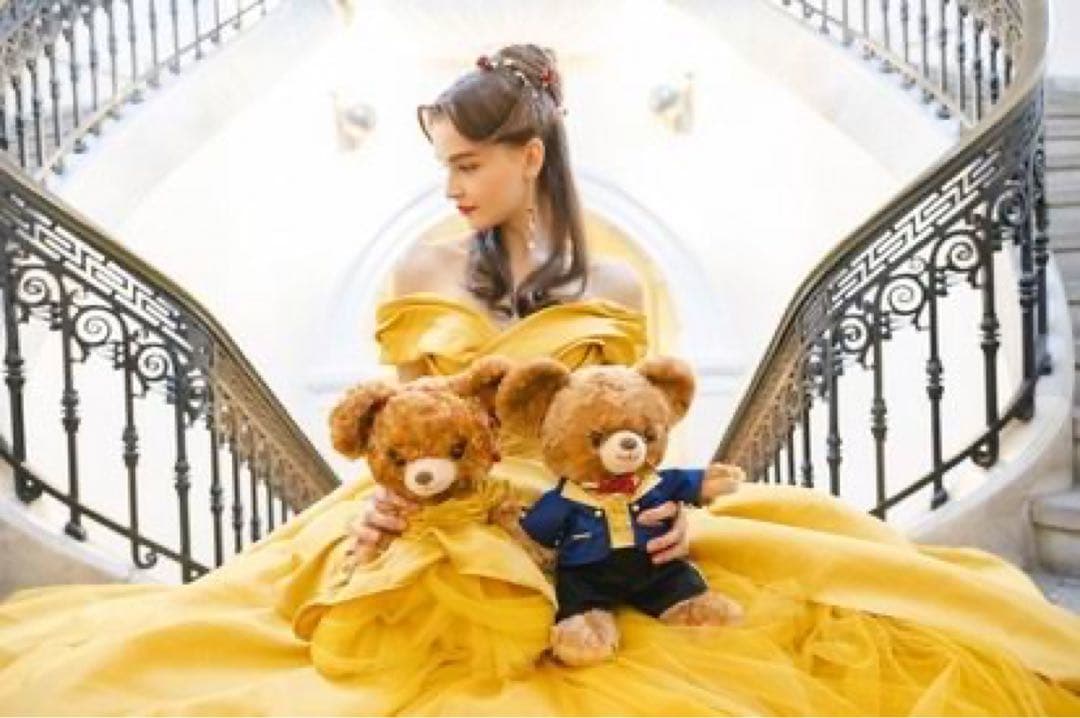 完売品 ディズニーストア ユニベア クラウディアコラボコスチューム