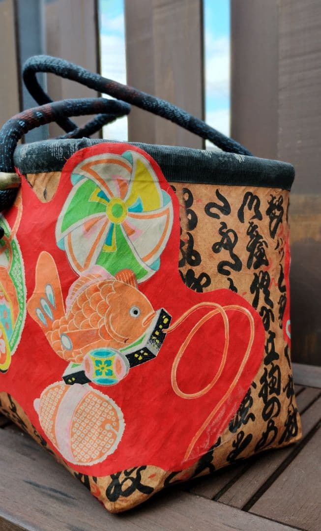 一閑張り 大 バッグ 犬張子 鯛 古布 柿渋 トートバッグ 和雑貨 - メルカリ
