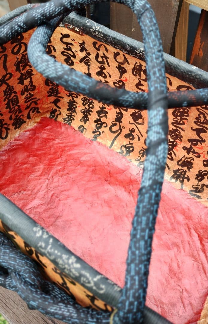 一閑張り 大 バッグ 犬張子 鯛 古布 柿渋 トートバッグ 和雑貨 - メルカリ