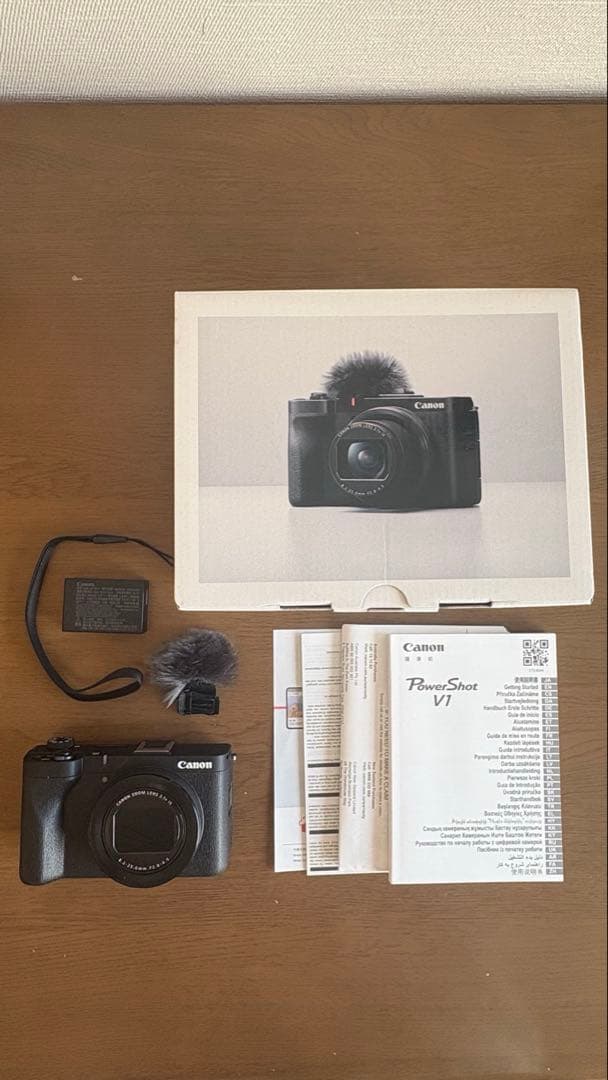 【超美品】Canon Vlogカメラ PowerShot V1 Canon's new PowerShot V1 puts video first | The Verge