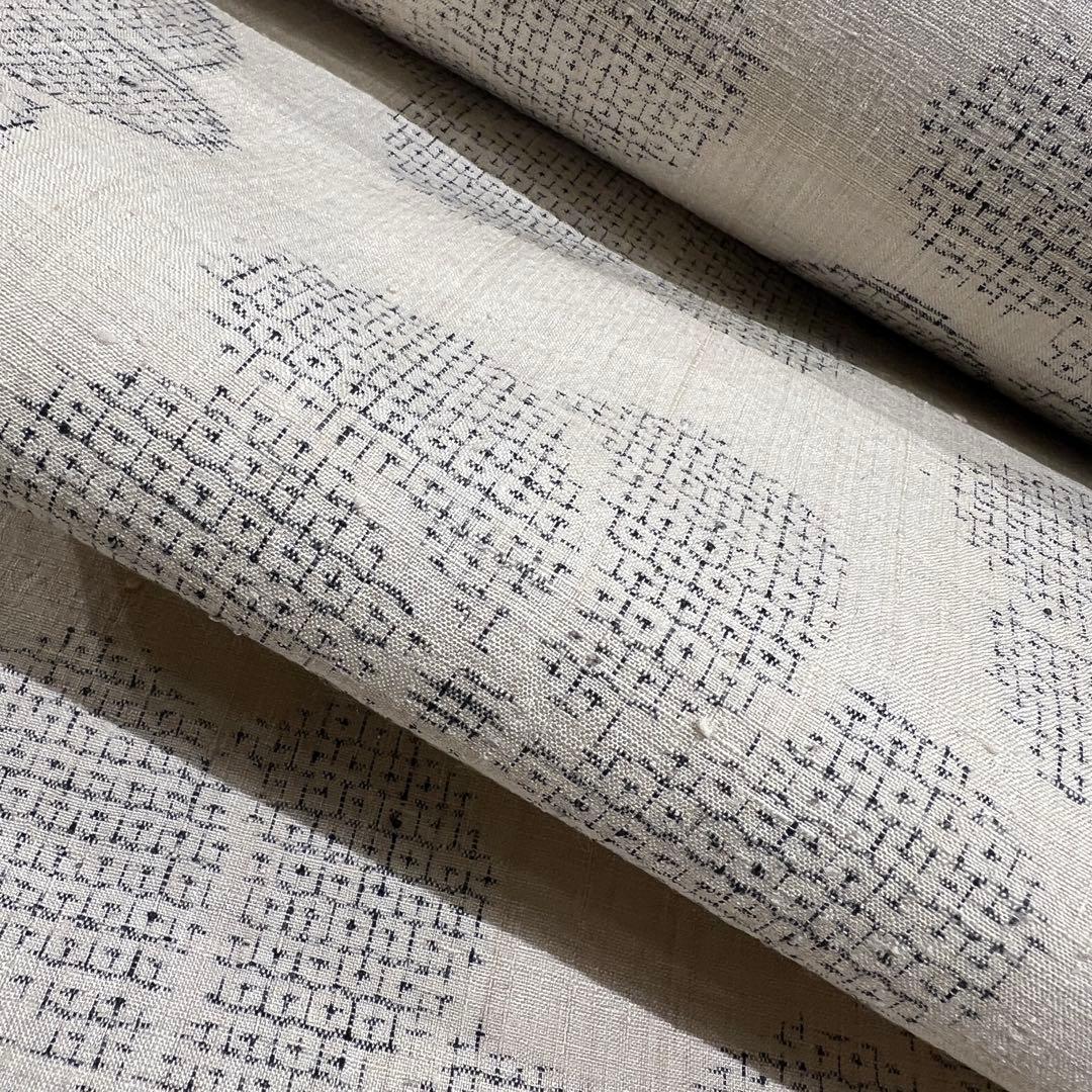 洗い張り品】重要無形文化財 本場結城紬 生成色 八十亀甲 正絹 証紙