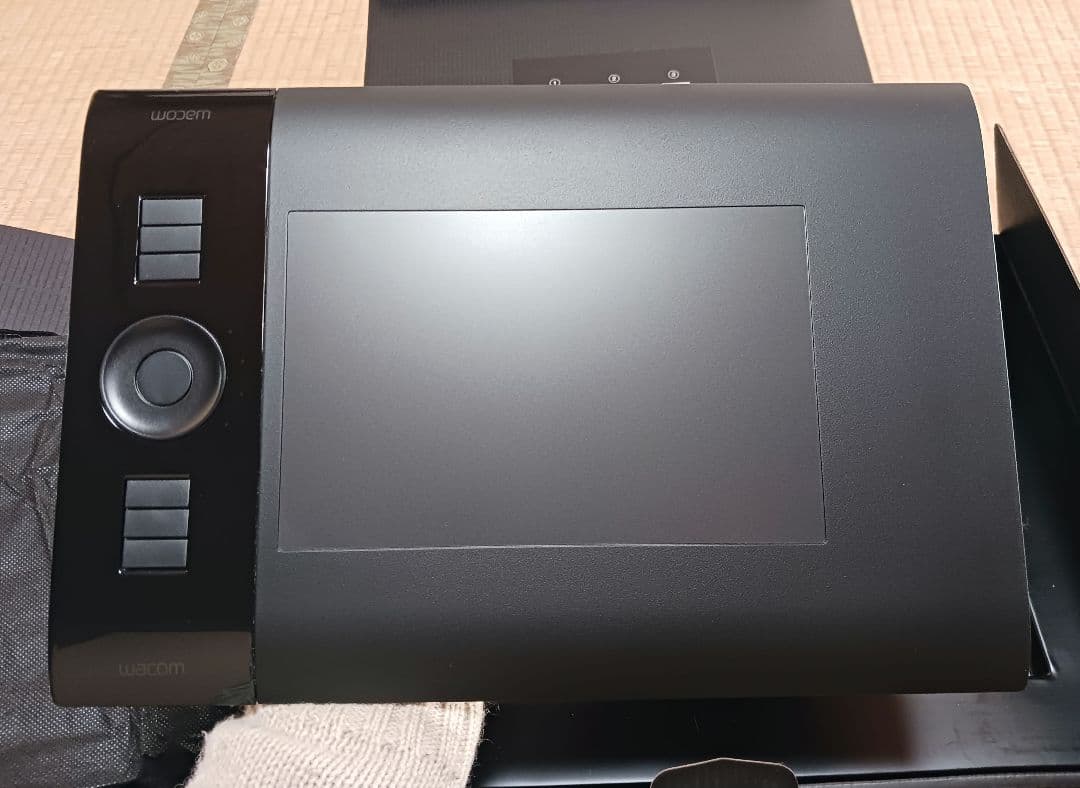 液タブ・ペンタブ Wacom Intuos4 PTK-440/K0 $_57.JPG?set_id=8800005007