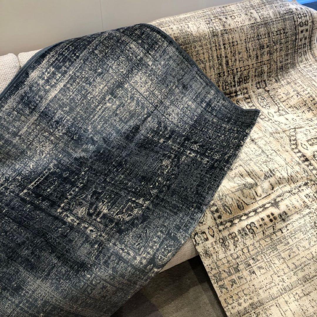 みるみる様専用 unicoラグ NEVELネヴェル ベージュ 120×180cm - メルカリ