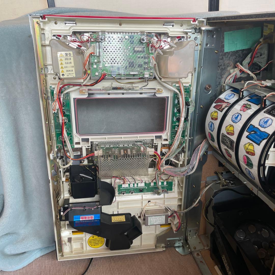 パチスロ 実機 4号機安西ひろ子の黄金の秘宝X - メルカリ
