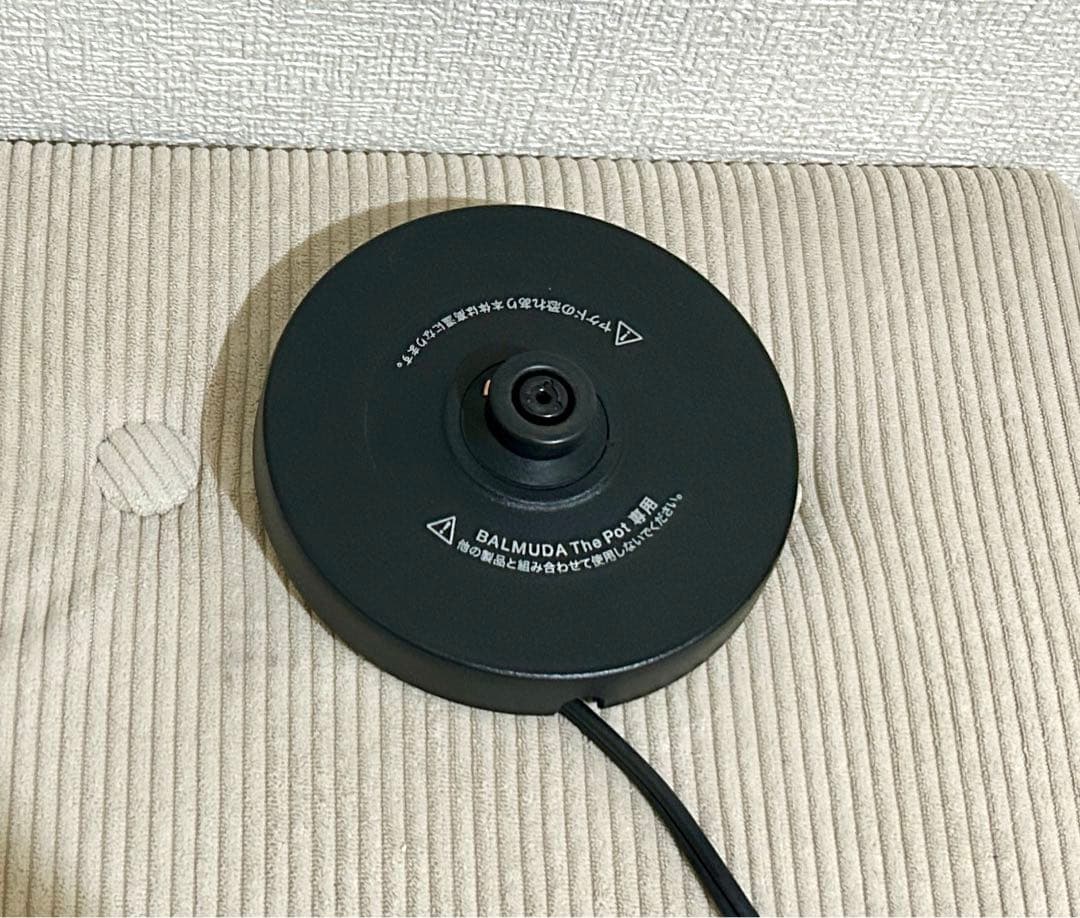 【BALMUDA】バルミューダ 電気ケトル クローム 0.6L 中古品 動作品