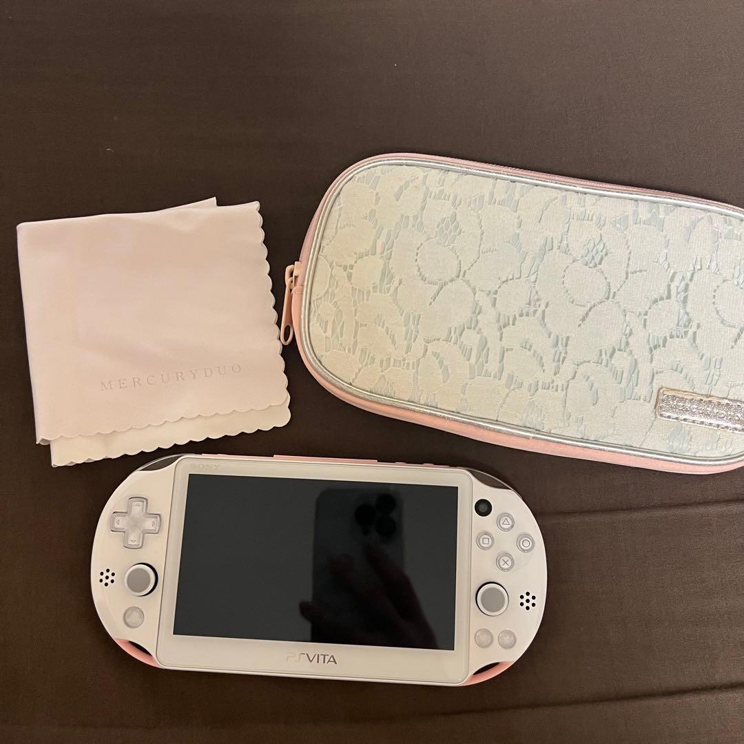 PlayStationVITA　本体　 PCH-2000 マーキュリーデュオ Amazon.com: PlayStation Vita Wi-Fi Silver PCH-2000 ZA25 (Renewed