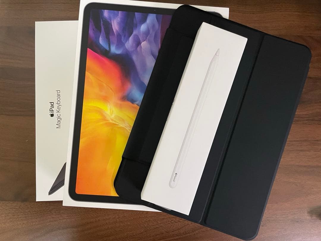 iPad Pro(第2世代)256GB 11インチフルセット+おまけケース