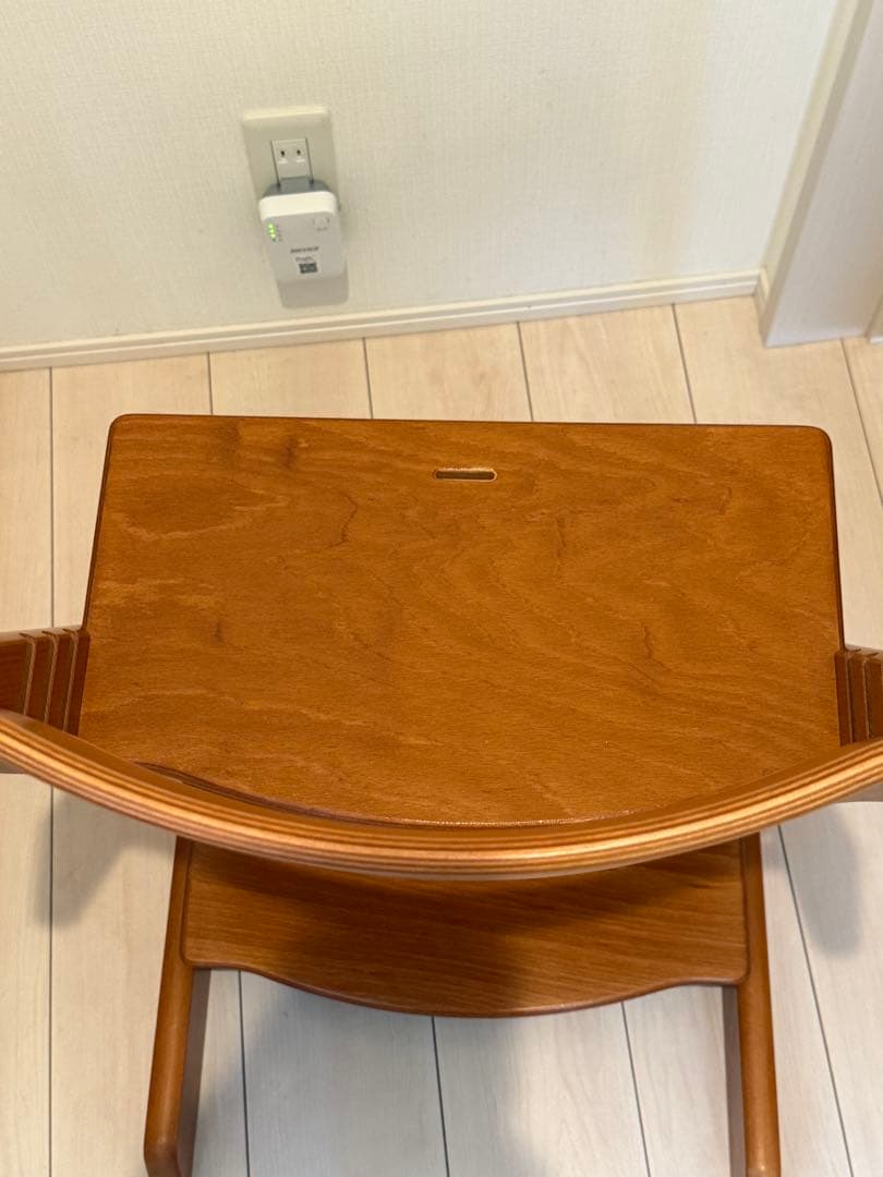 極美品 ストッケ トリップトラップ シリアル3 ブラウン 現行セット対応