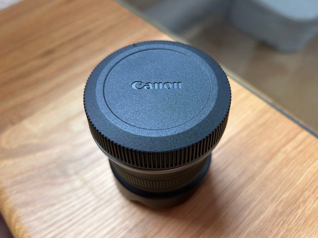 Canon RF-S 18-45mm F4.5-6.3 IS STMレンズ